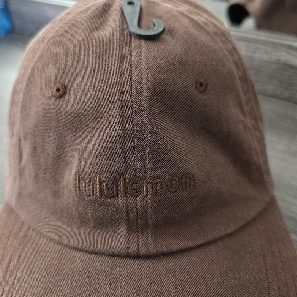 NWT Lululemon Unisex Classic Ball Cap *Wash DWLA S/M - Picture 5 of 6